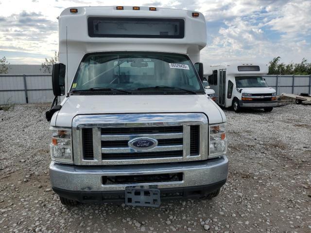 2016 FORD ECONOLINE E450 SUPER DUTY CUTAWAY VAN — Фото 5 из 13