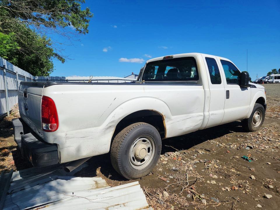 2015 FORD F250 SUPER DUTY — Фото 3 из 12