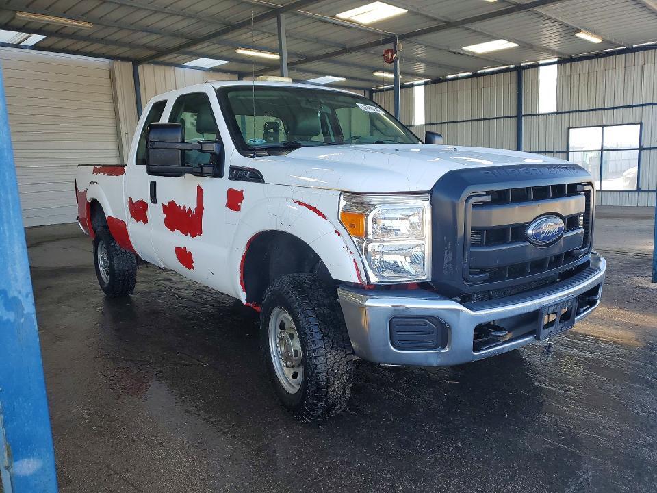 2015 FORD F250 SUPER DUTY — Фото 4 из 13