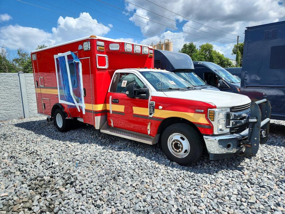 2019 FORD F350 SUPER DUTY — Фото 4 из 14