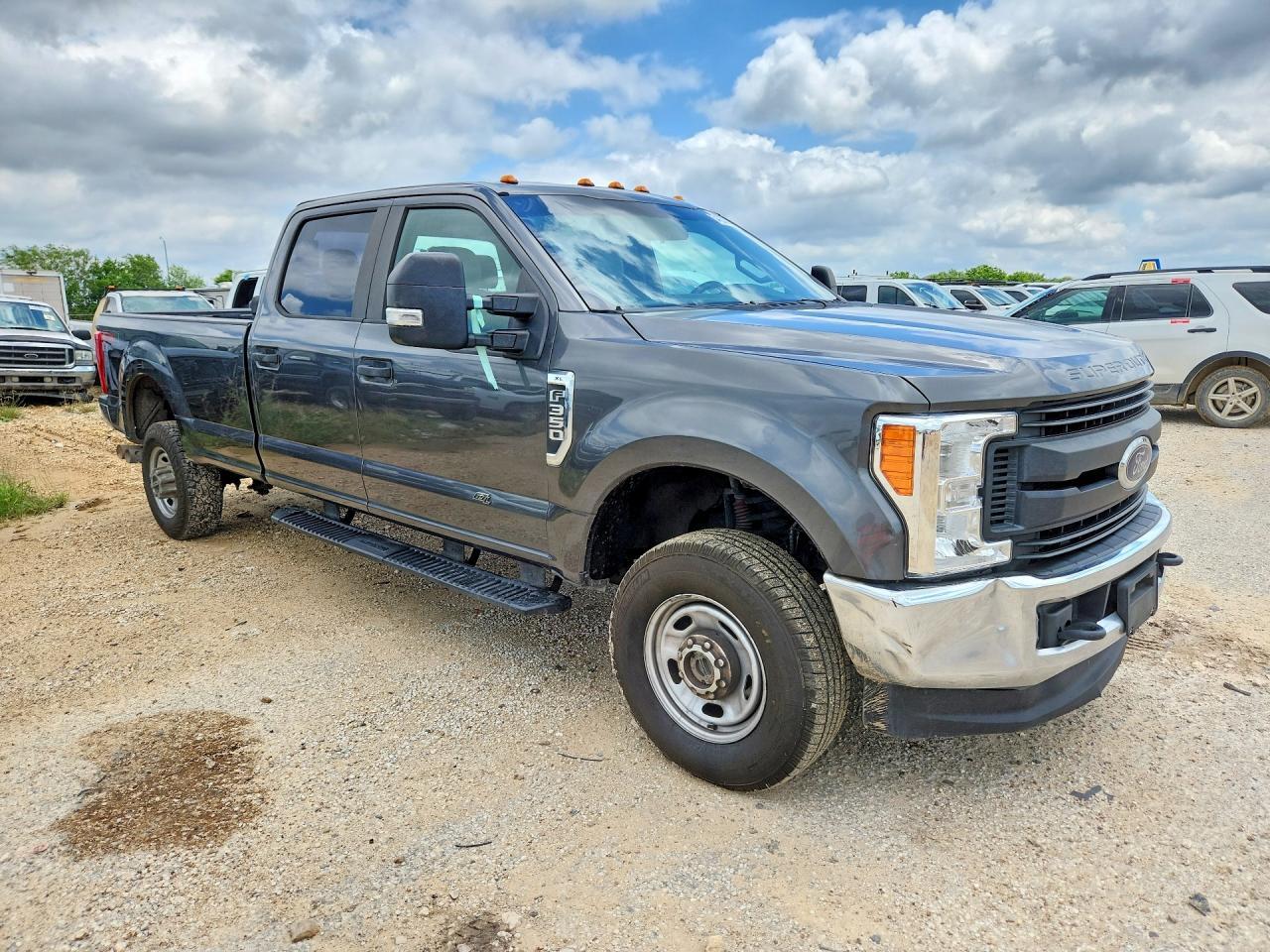 2019 FORD F350 SUPER DUTY — Фото 4 из 12