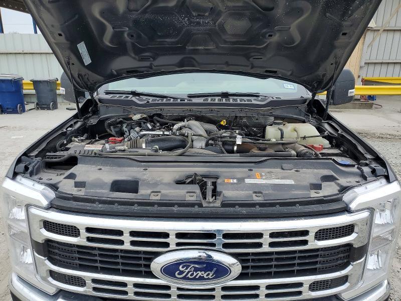 2025 FORD F350 SUPER DUTY — Фото 12 из 13