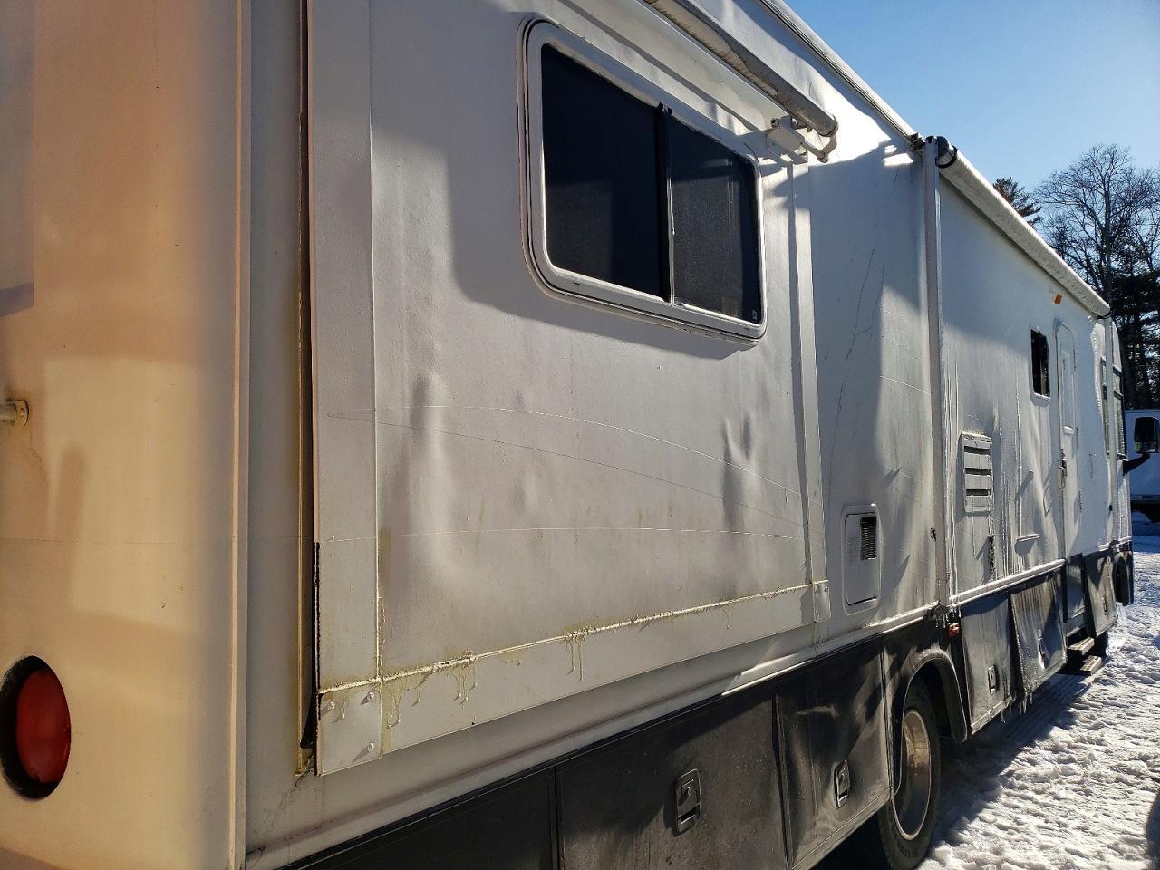 2003 FORD F550 SUPER - RV — Фото 4 из 10