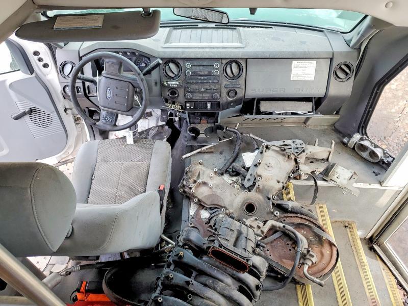 2016 FORD F550 SUPER DUTY — Фото 8 из 14