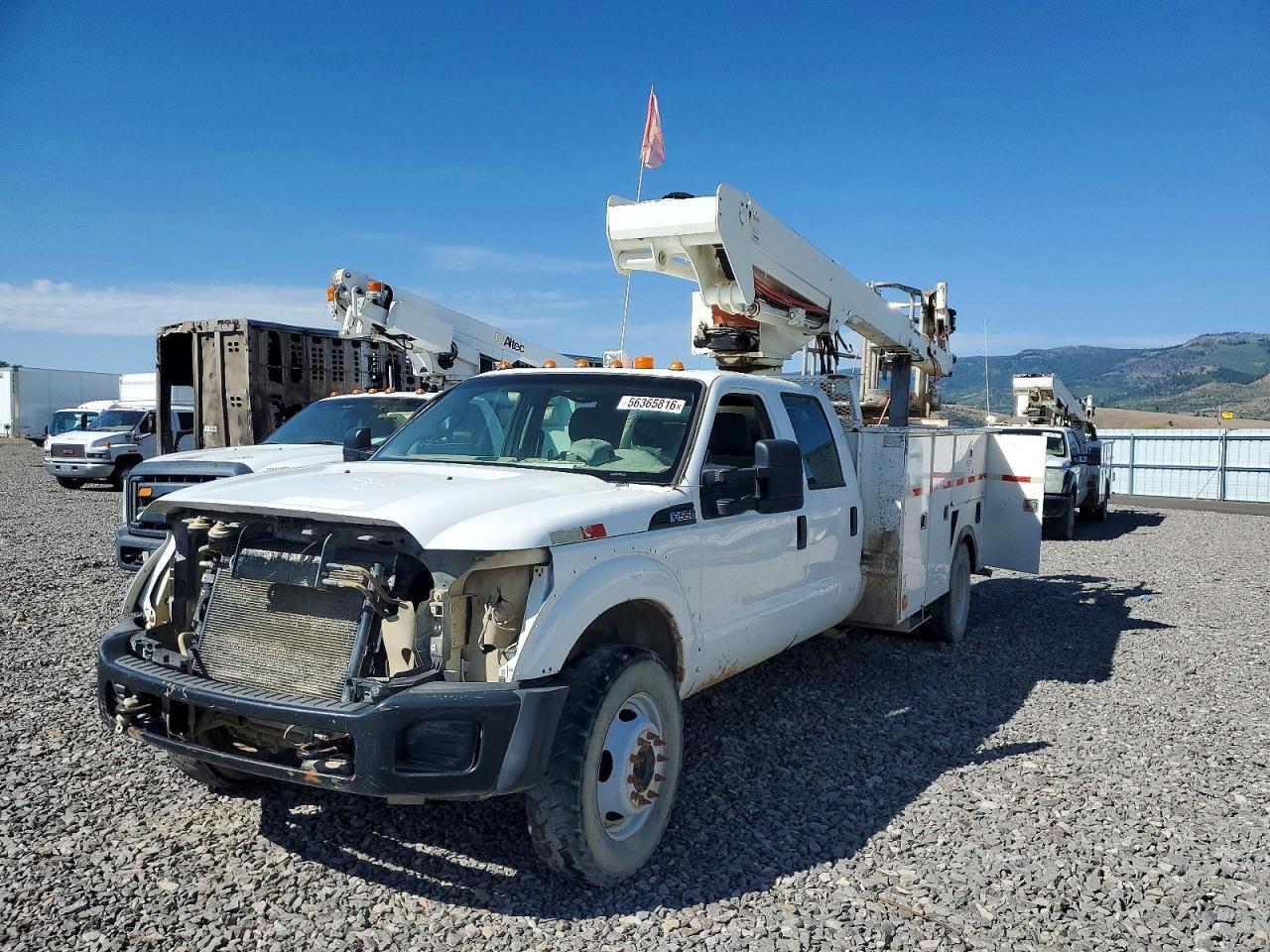 2012 FORD F550 SUPER DUTY — Фото 2 из 12