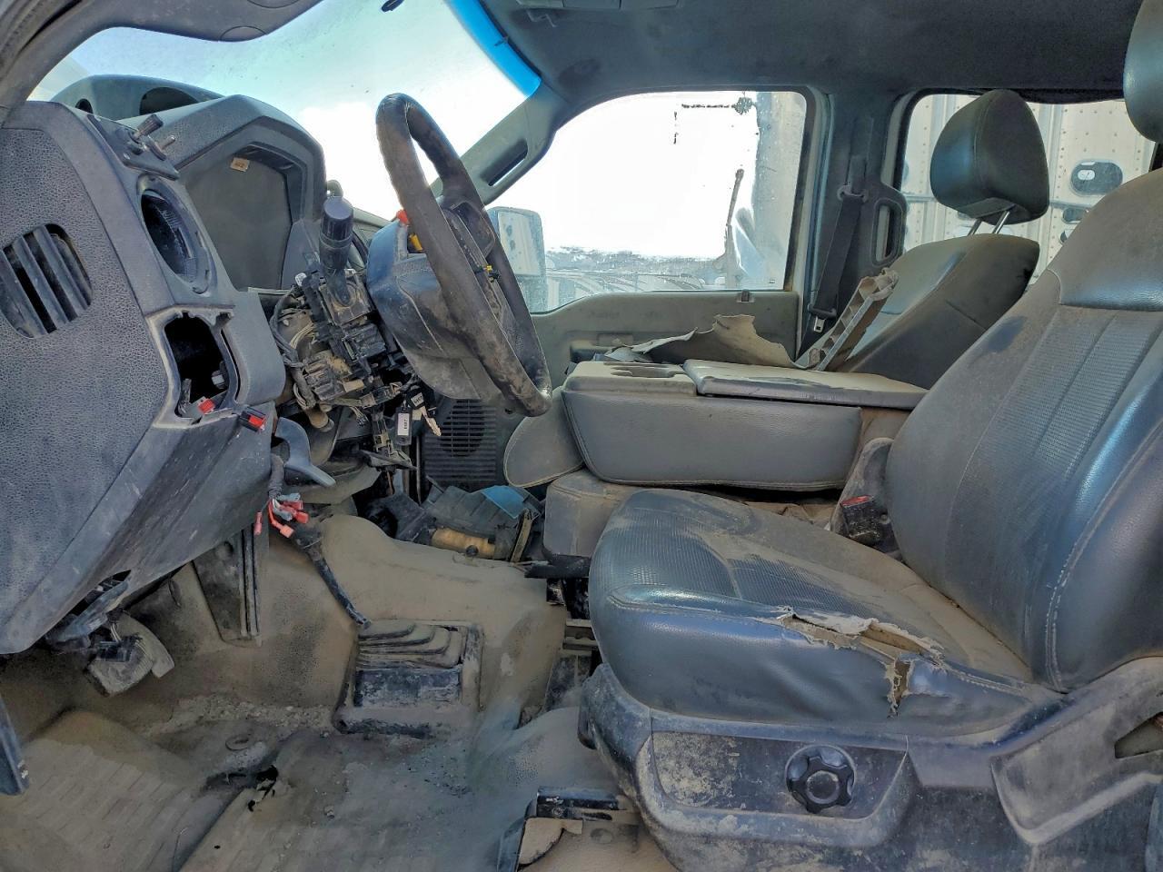 2012 FORD F550 SUPER DUTY — Фото 7 из 12