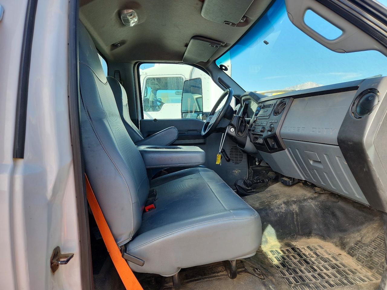 2018 FORD F650 SUPER - BOX TRUCK — Фото 11 из 13