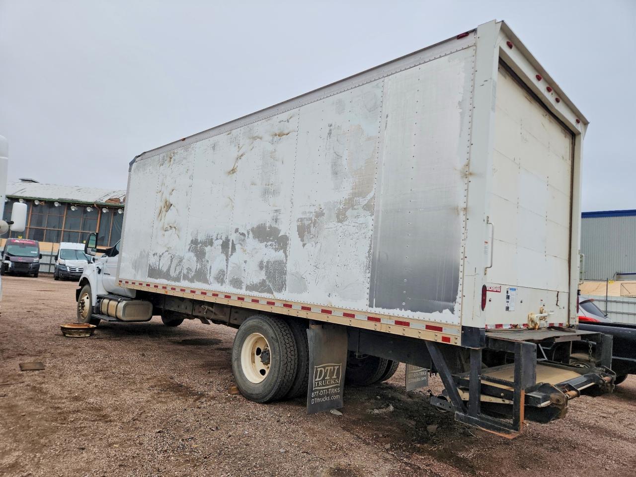 2018 FORD F650 SUPER - BOX TRUCK — Фото 2 из 13