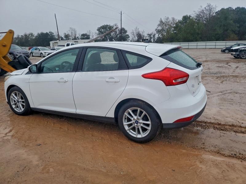 2015 FORD FOCUS SE — Фото 2 из 12