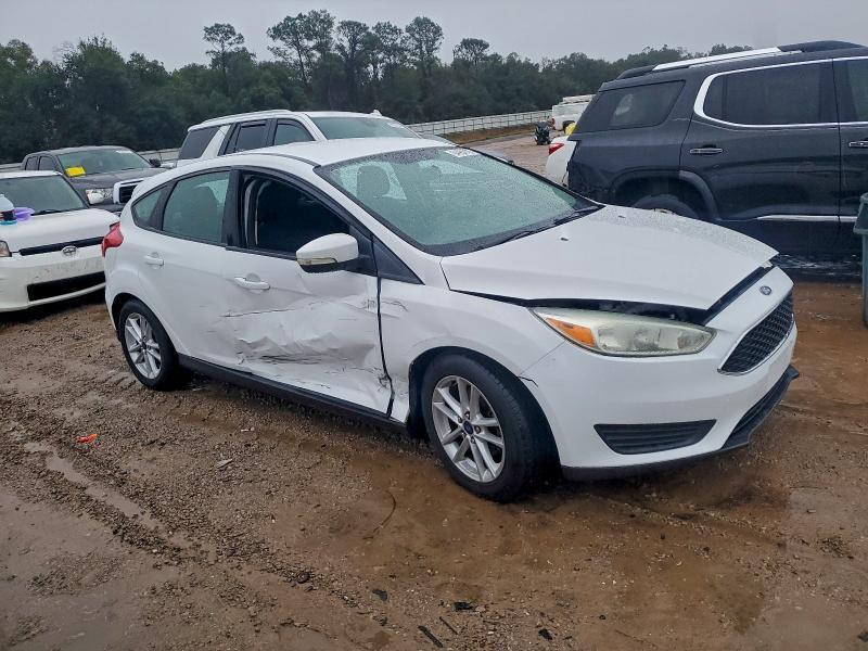 2015 FORD FOCUS SE — Фото 4 из 12