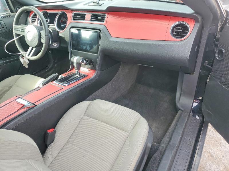 2012 FORD MUSTANG — Фото 8 из 12