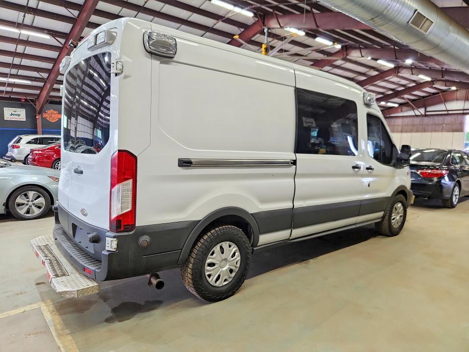 2015 FORD TRANSIT T-250 — Фото 3 из 13