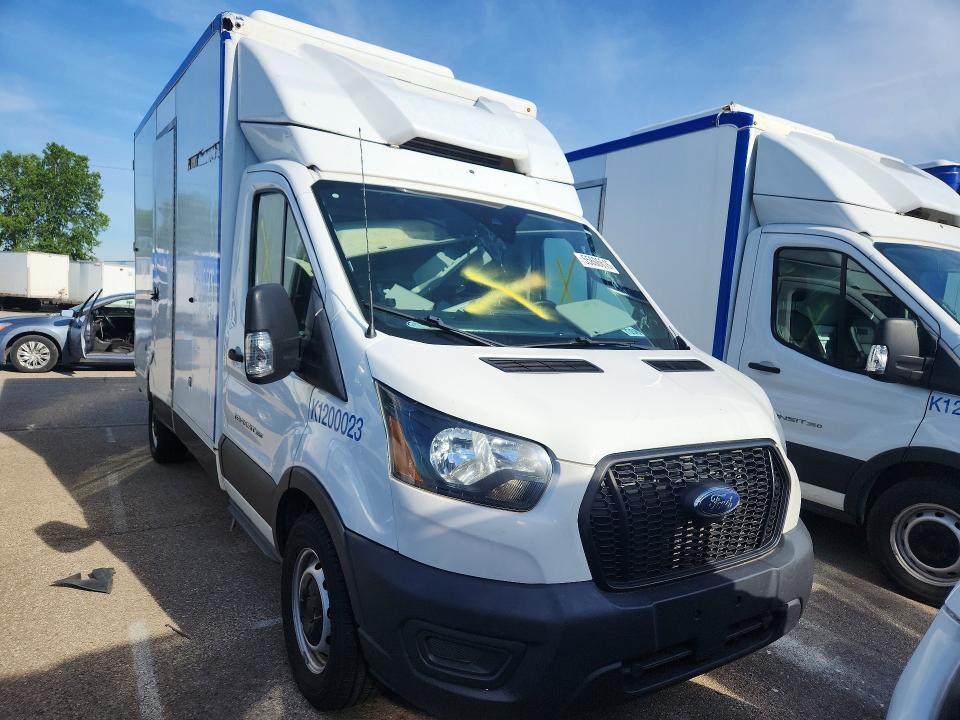 2020 FORD TRANSIT DELIVERY TRUCK — Фото 4 из 12