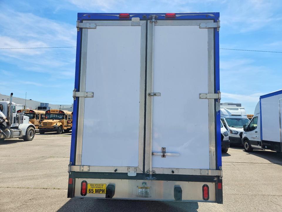 2021 FORD TRANSIT REFRIGERATED BOX TRUCK — Фото 6 из 12