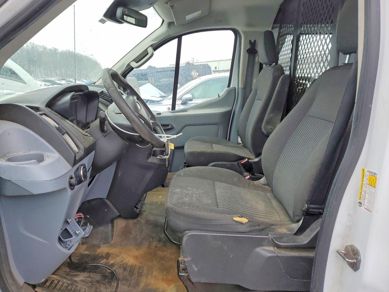 2019 FORD TRANSIT 250 DELIVERY VAN — Фото 7 из 13