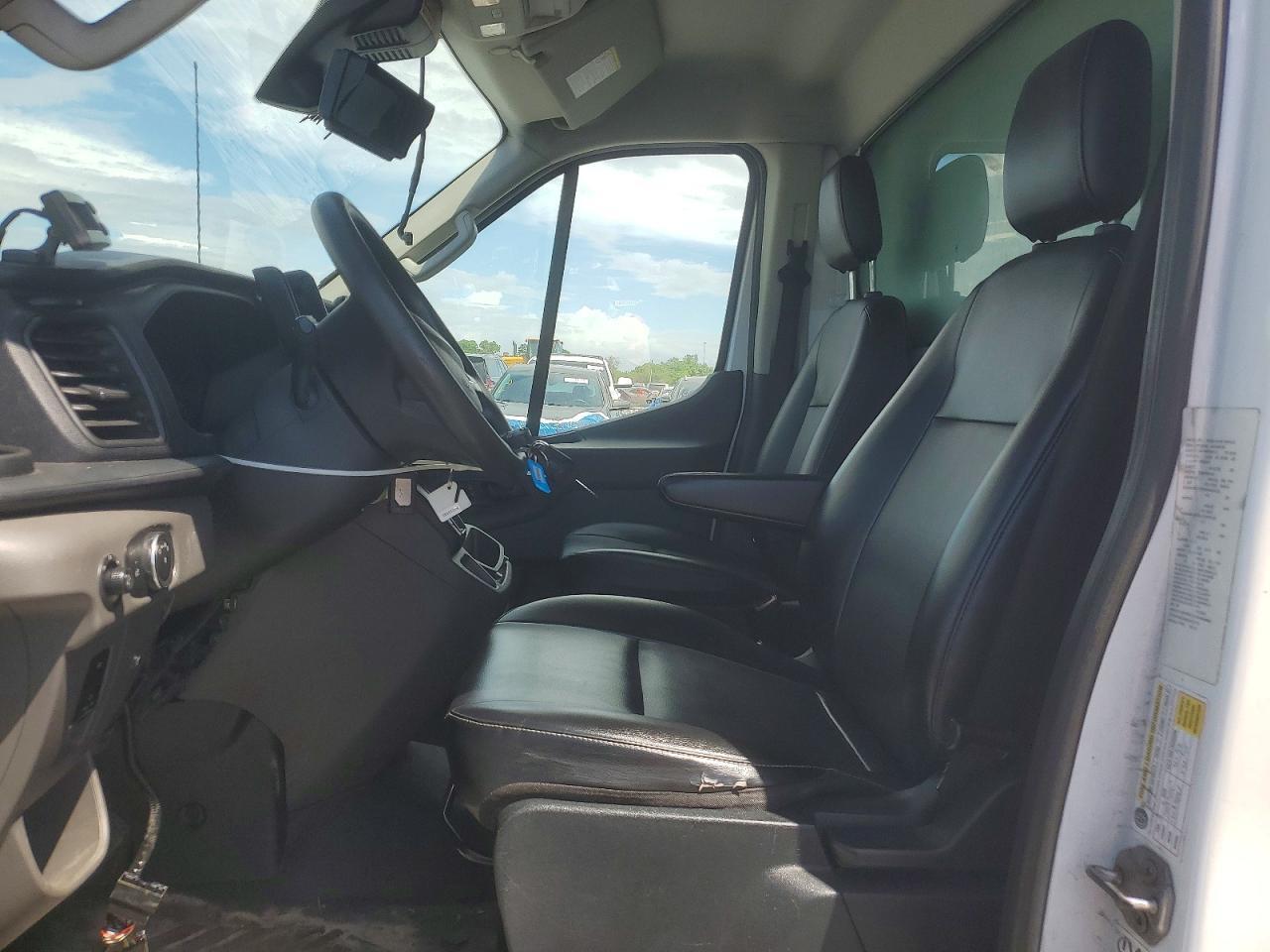 2021 FORD TRANSIT DELIVERY TRUCK — Фото 7 из 13