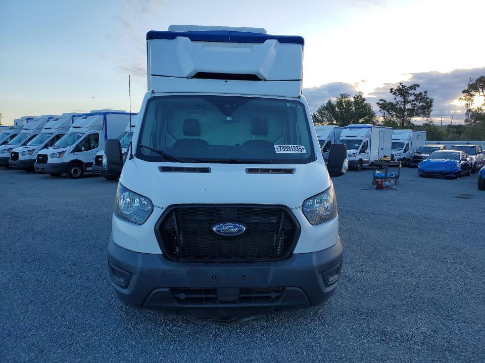 2021 FORD TRANSIT DELIVERY TRUCK — Фото 5 из 13