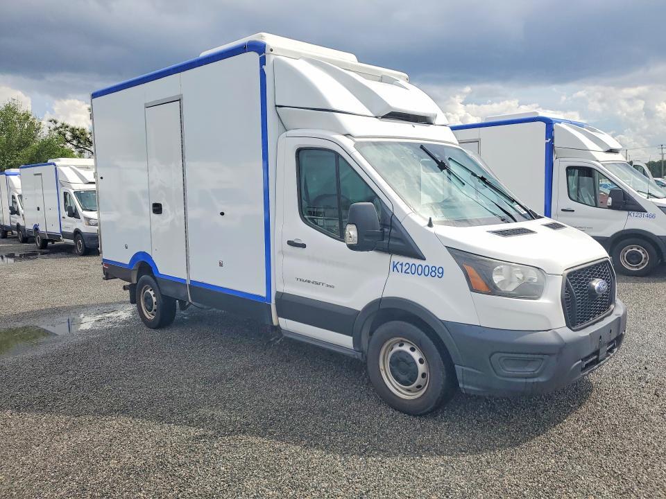 2020 FORD TRANSIT DELIVERY TRUCK — Фото 4 из 12