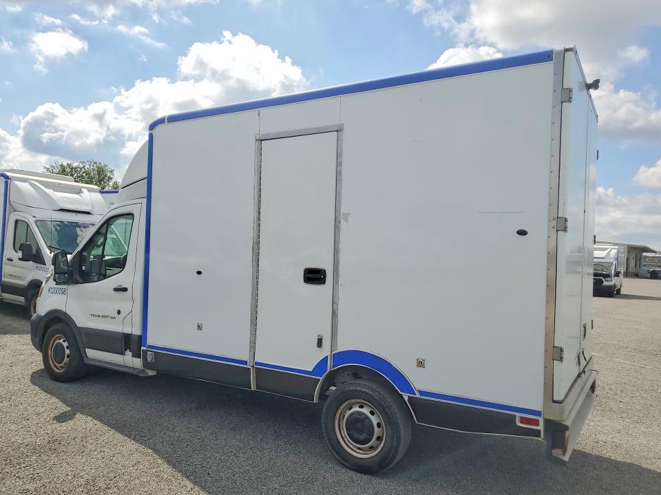 2020 FORD TRANSIT DELIVERY TRUCK — Фото 2 из 13