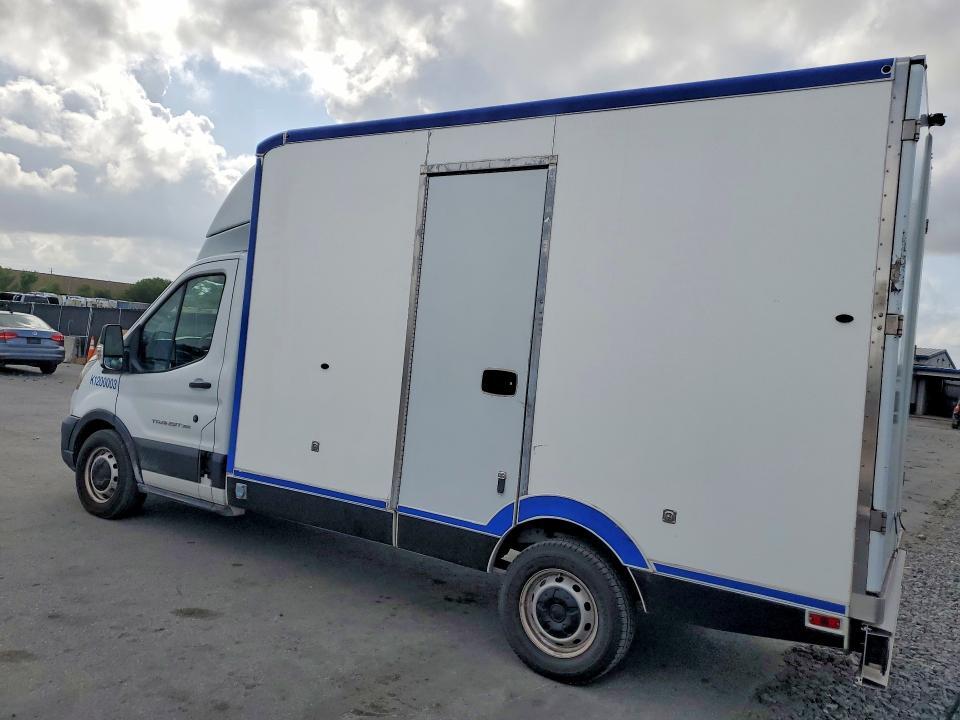 2020 FORD TRANSIT DELIVERY TRUCK — Фото 2 из 13
