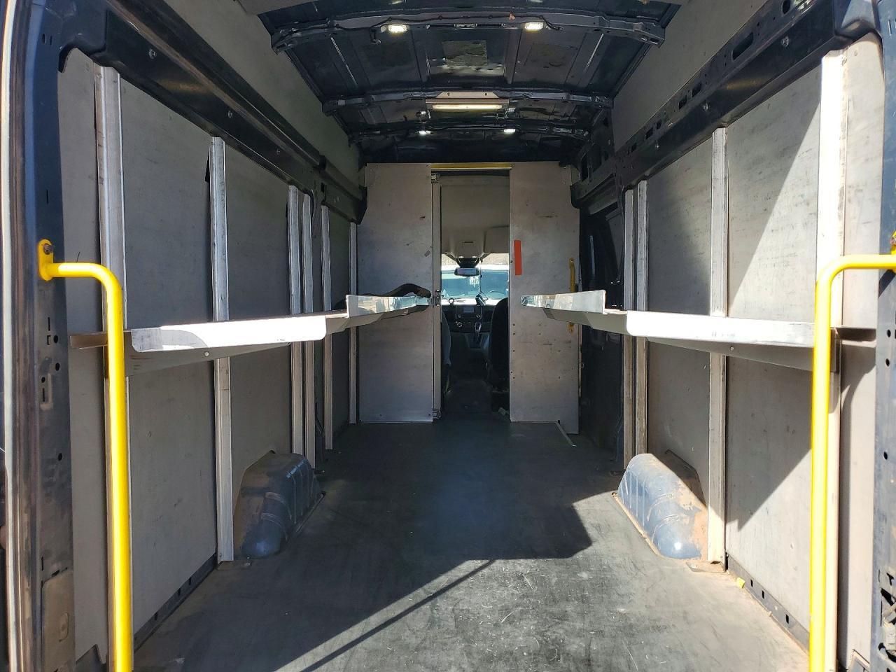 2021 FORD TRANSIT T-250 CARGO - R & D - PRI FLEET — Фото 10 из 13