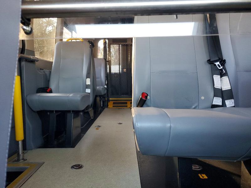 2019 FORD TRANSIT T-350 HD HANDICAP ACCESS PASSENG — Фото 10 из 13