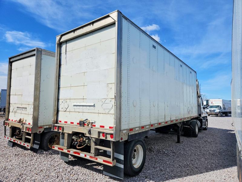 2016 FREIGHTLINER CASCADIA 125 SEMI TRUCK — Фото 4 из 10