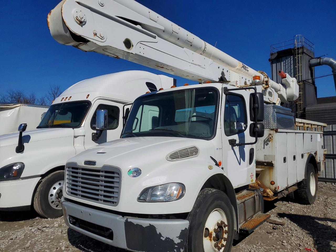 2015 FREIGHTLINER BUSINESS CLASS M2 BUCKET TRUCK — Фото 9 из 10
