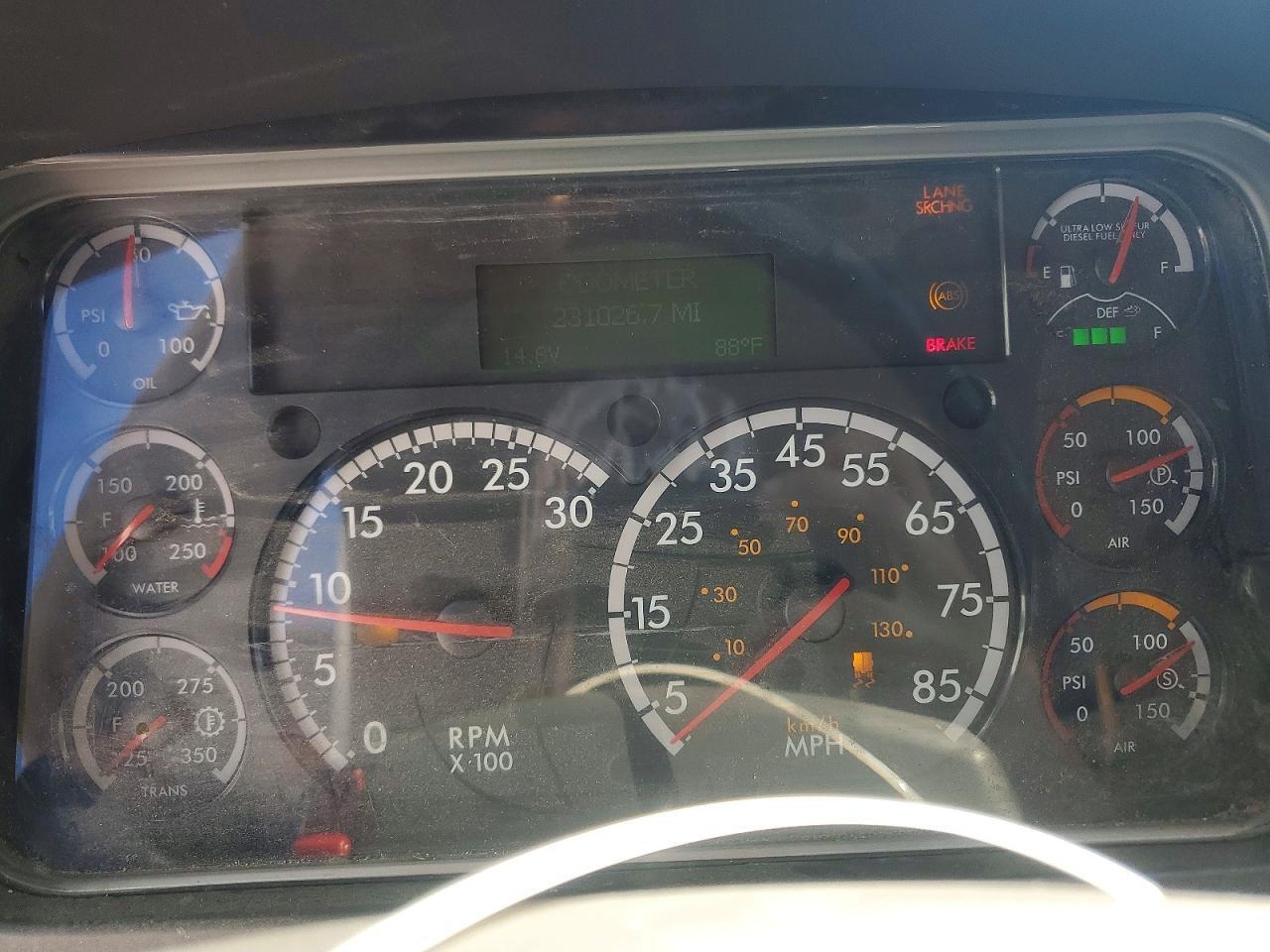 2019 FREIGHTLINER M2 106 MED — Фото 9 из 11
