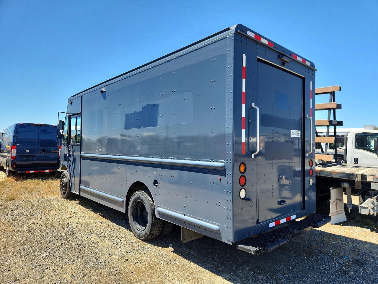 2021 FREIGHTLINER MT — Фото 2 из 12