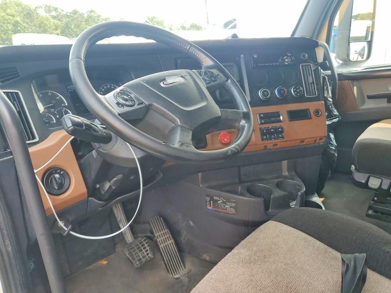 2019 FREIGHTLINER CASCADIA 126 SEMI TRUCK — Фото 8 из 14