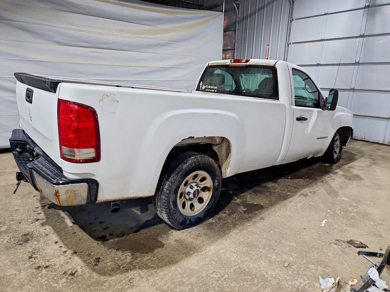 2008 GMC SIERRA C1500 — Фото 3 из 12