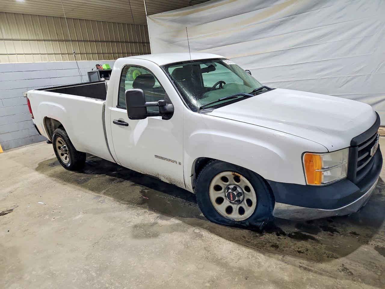 2008 GMC SIERRA C1500 — Фото 4 из 12
