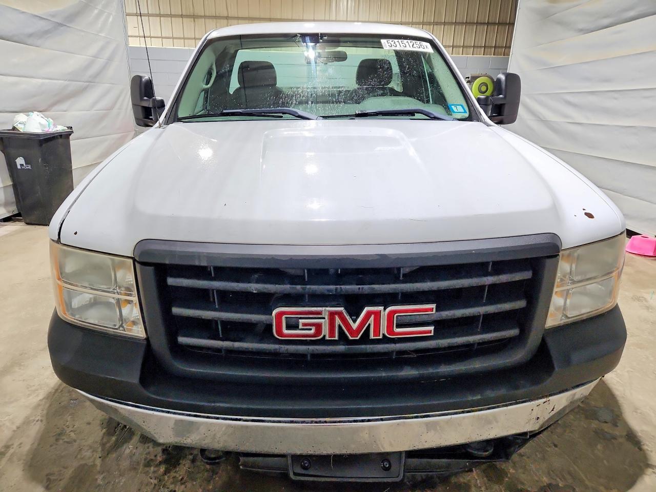 2008 GMC SIERRA C1500 — Фото 5 из 12