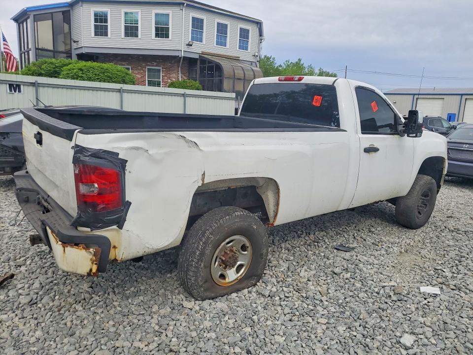 2010 GMC SIERRA K3500 — Фото 3 из 12