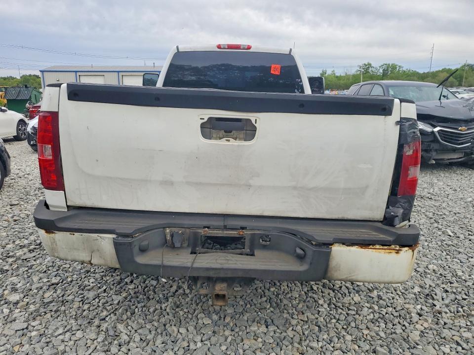 2010 GMC SIERRA K3500 — Фото 6 из 12