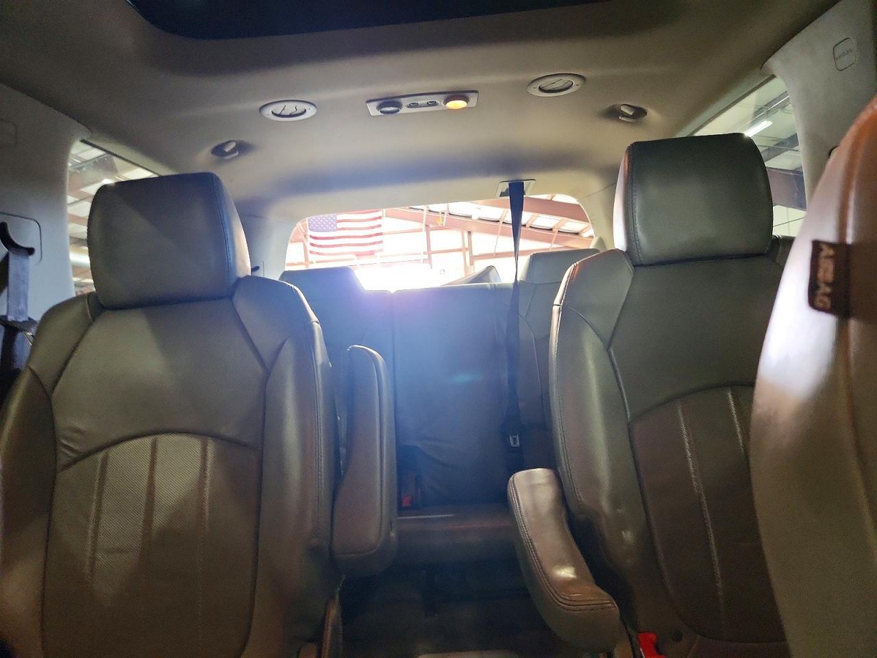 2015 GMC ACADIA DENALI — Фото 10 из 13