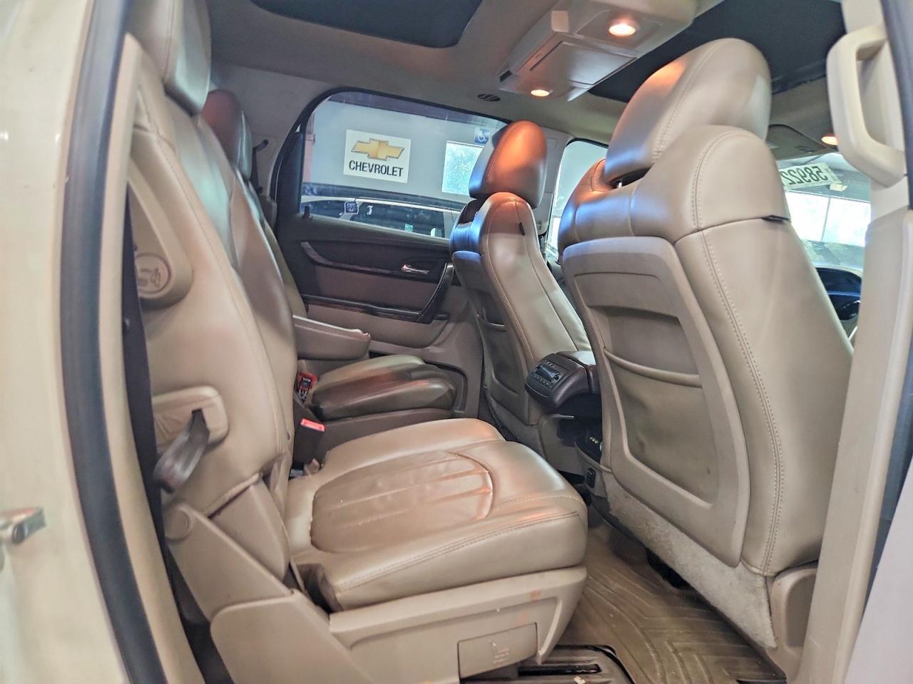 2015 GMC ACADIA DENALI — Фото 11 из 13