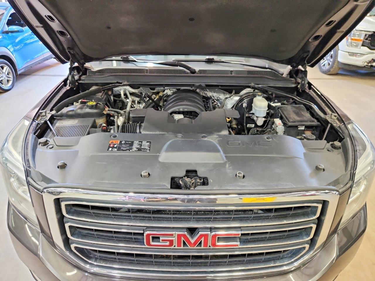 2015 GMC YUKON SLE — Фото 12 из 13