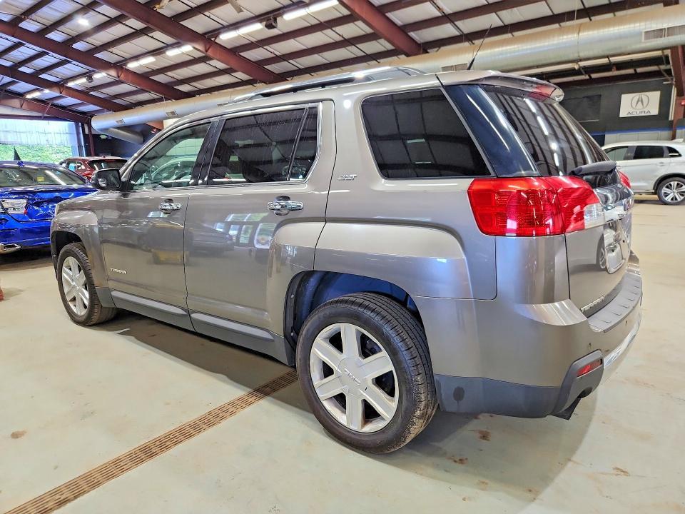 2010 GMC TERRAIN SLT — Фото 2 из 13