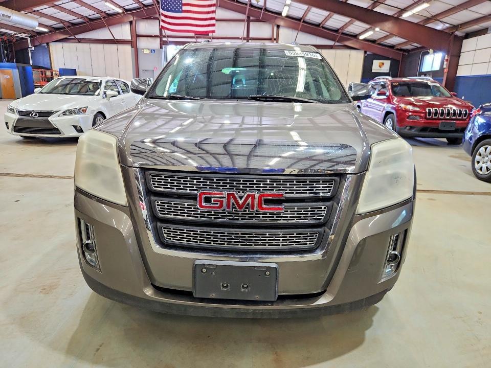 2010 GMC TERRAIN SLT — Фото 5 из 13