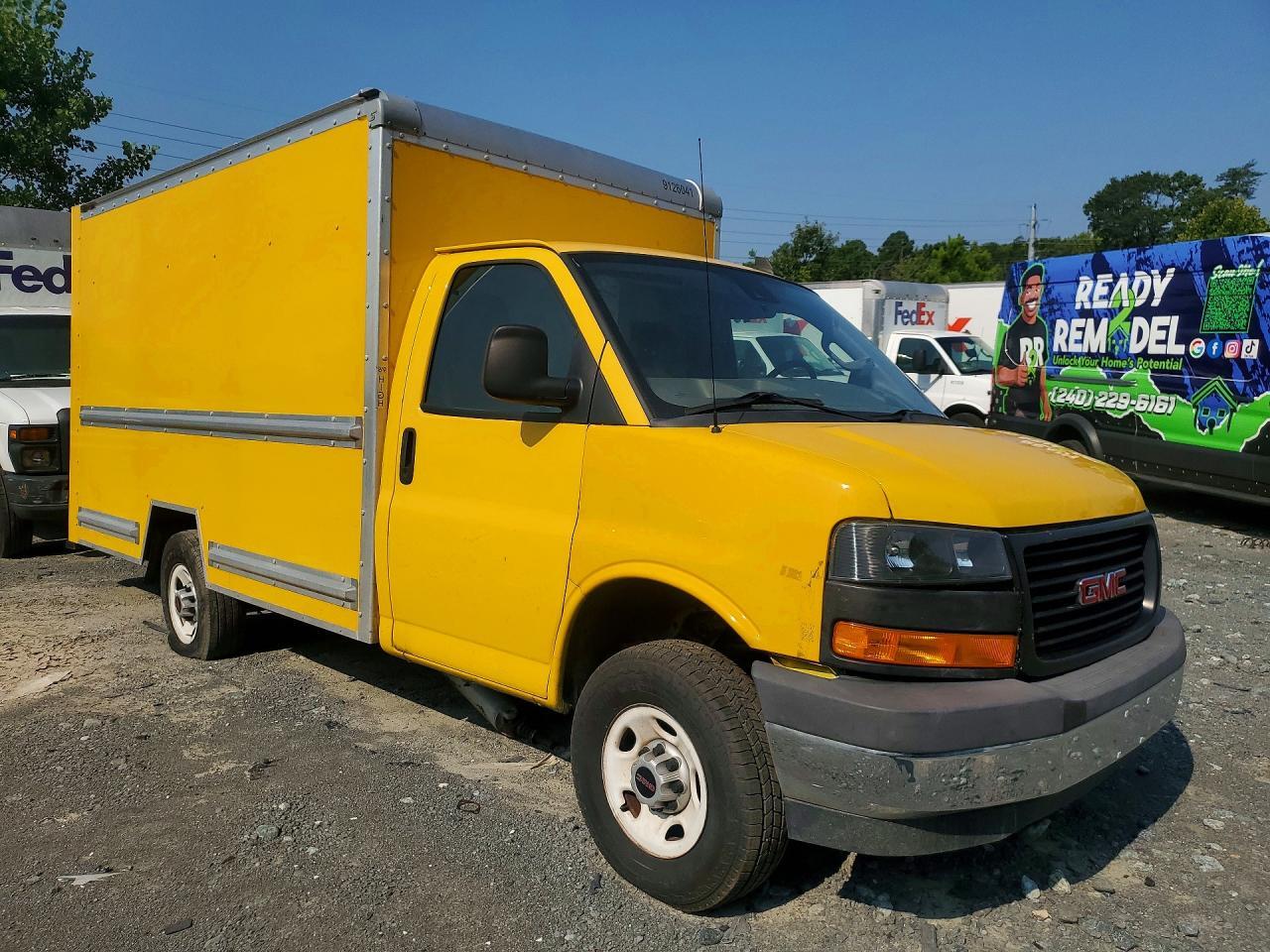 2022 GMC SAVANA CUTAWAY G3500 — Фото 4 из 12
