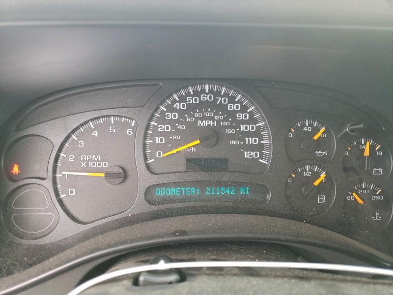 2003 GMC YUKON — Фото 9 из 13