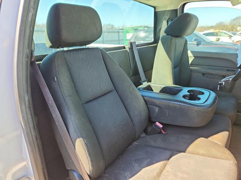 2010 GMC SIERRA C1500 — Фото 10 из 12