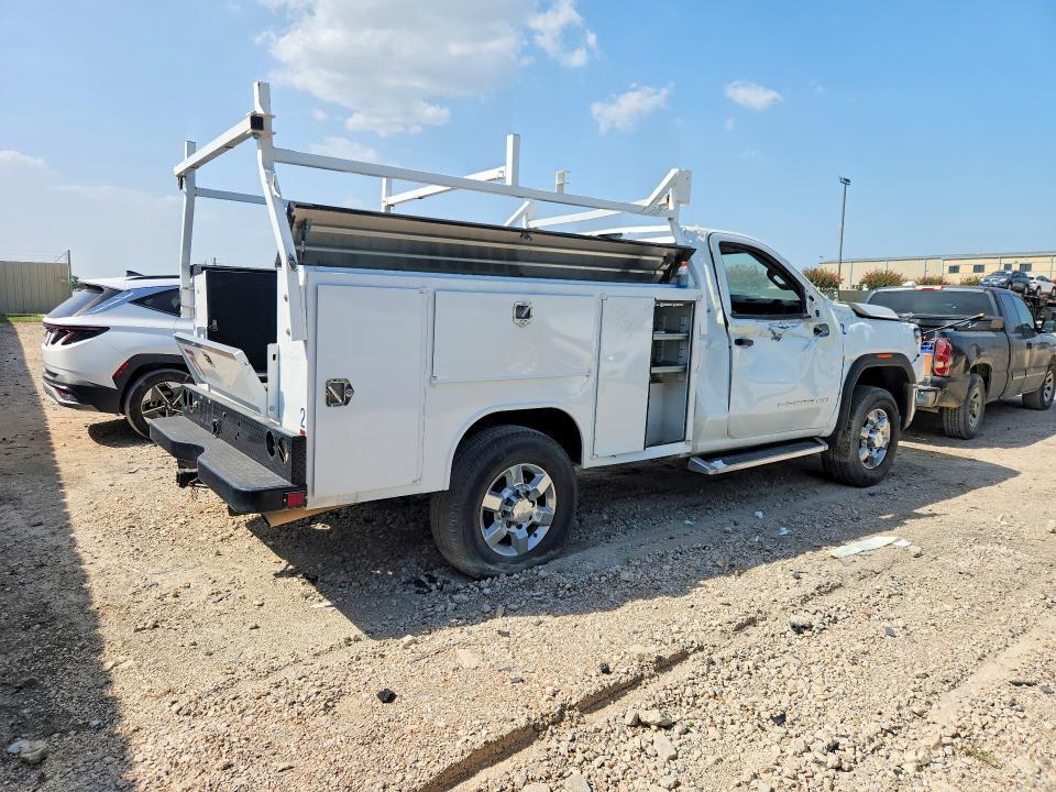 2024 GMC SIERRA 2500 HD RWD 6.6L V8 — Фото 3 из 12