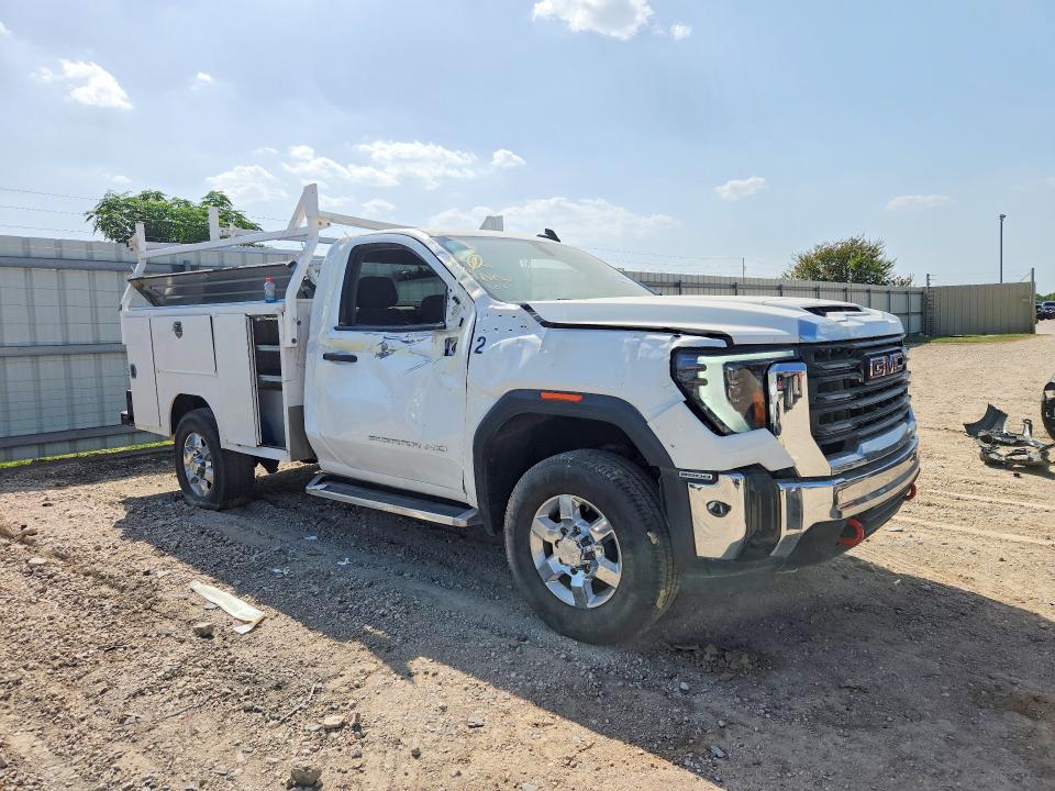 2024 GMC SIERRA 2500 HD RWD 6.6L V8 — Фото 4 из 12