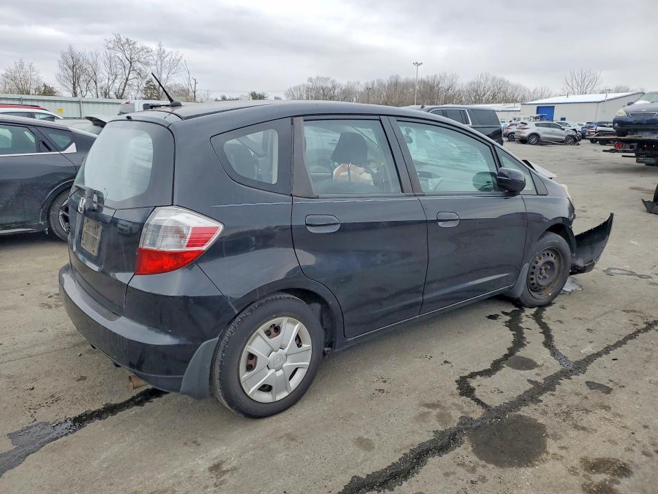 2013 HONDA FIT — Фото 3 из 12
