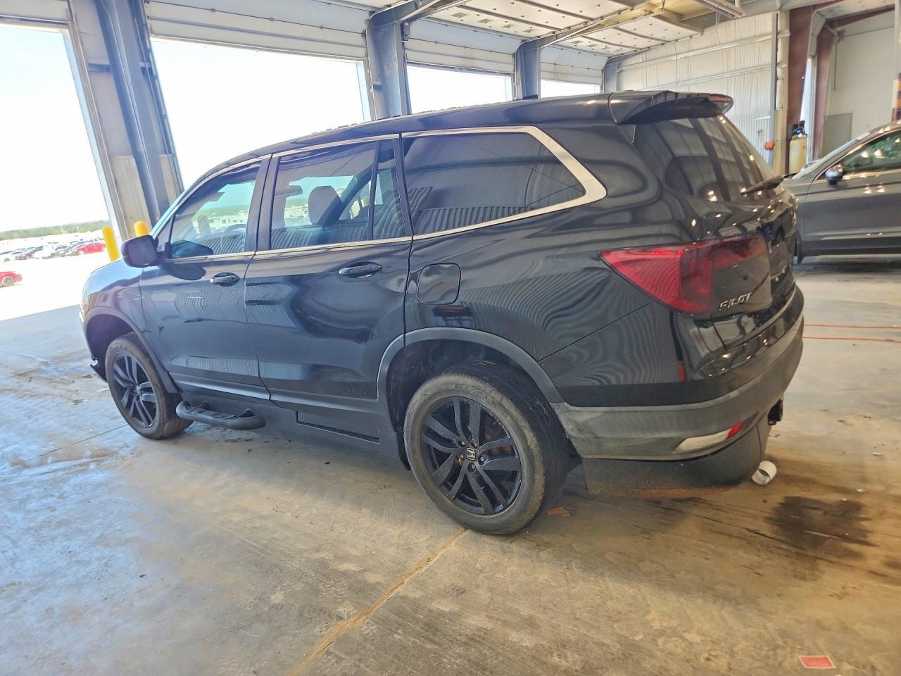 2018 HONDA PILOT EXLN — Фото 2 из 13