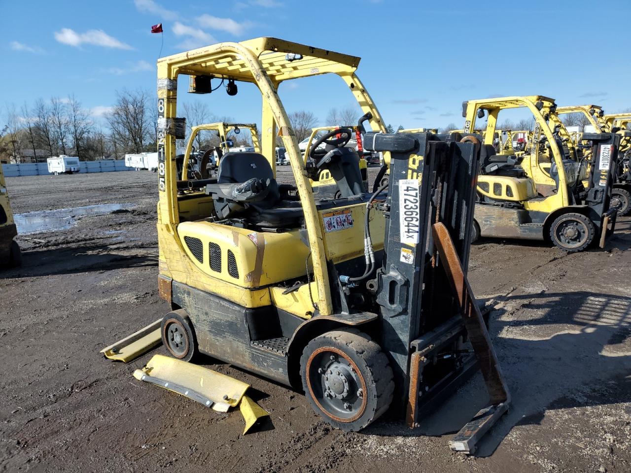 2010 HYSTER FORKLIFT