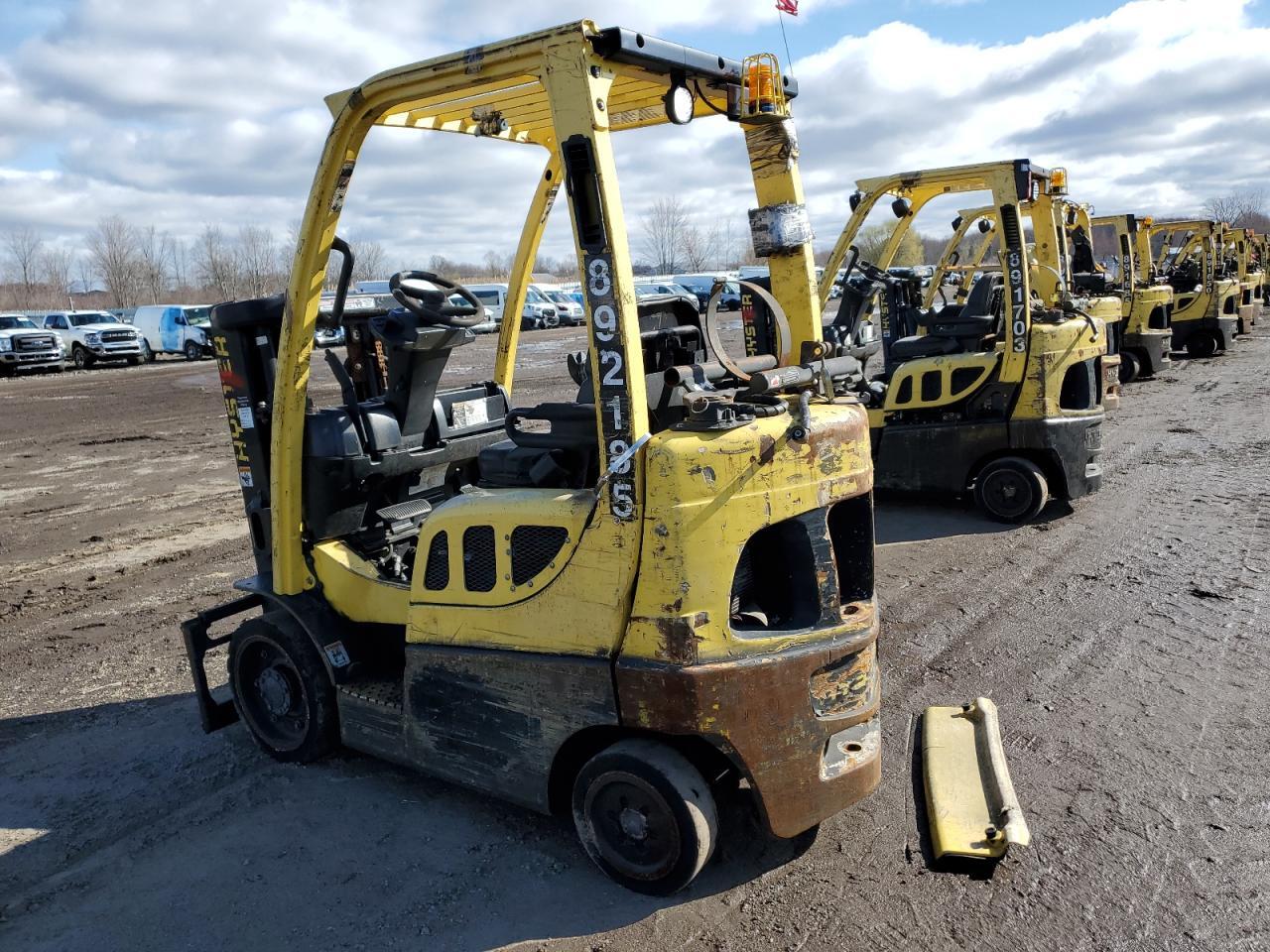 2010 HYSTER FORKLIFT — Фото 3 из 10